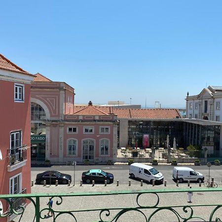 Alfama Apartment With Balcony Lisboa Ngoại thất bức ảnh