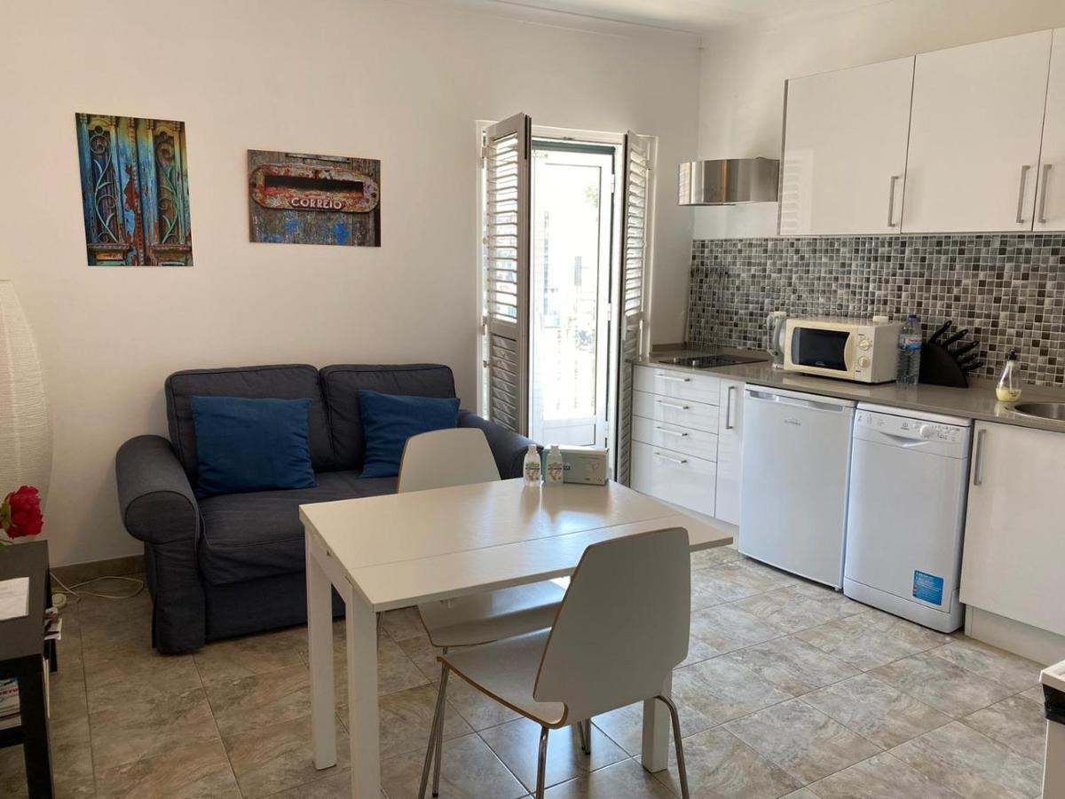Alfama Apartment With Balcony Lisboa Ngoại thất bức ảnh