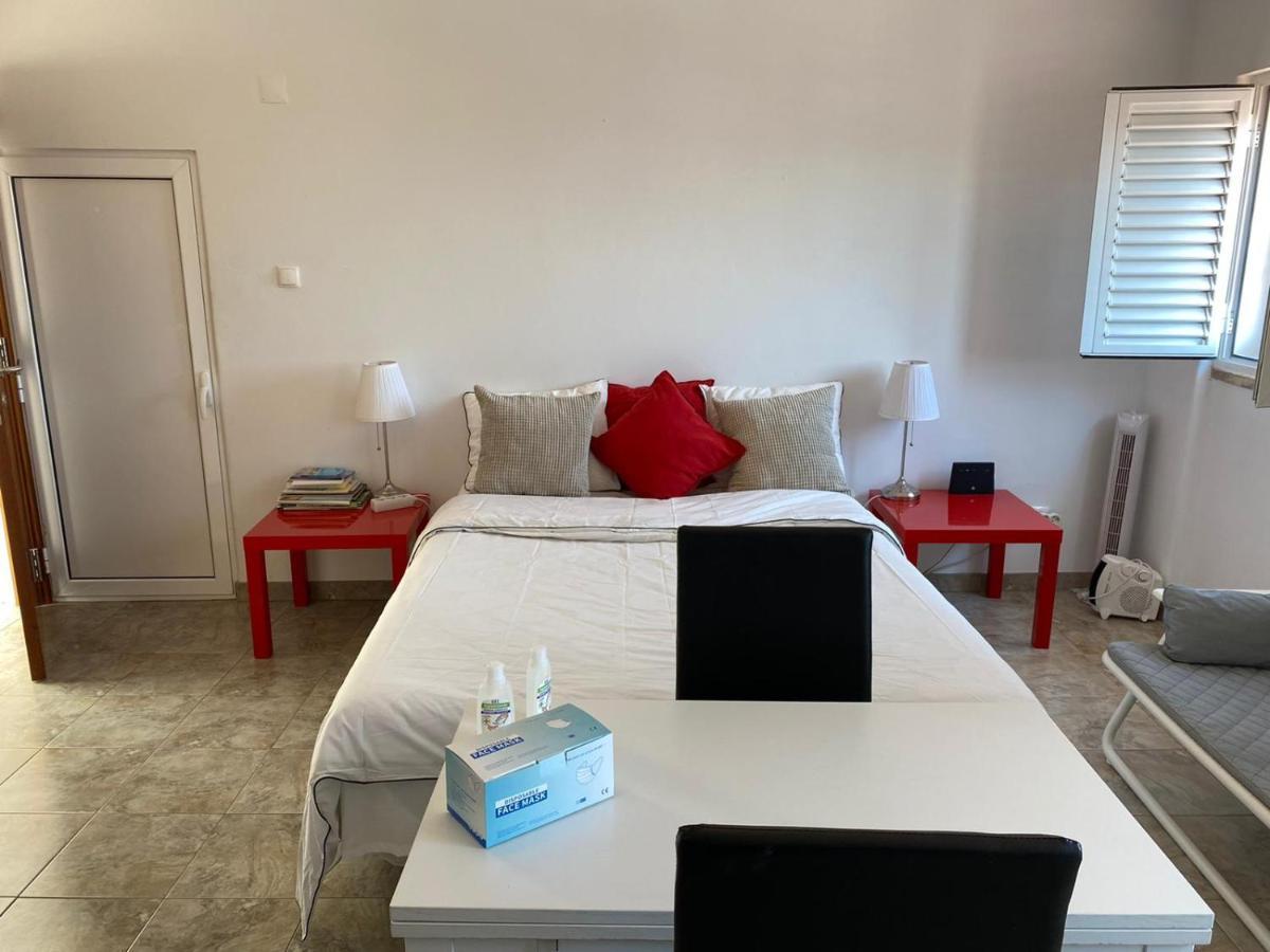 Alfama Apartment With Balcony Lisboa Ngoại thất bức ảnh