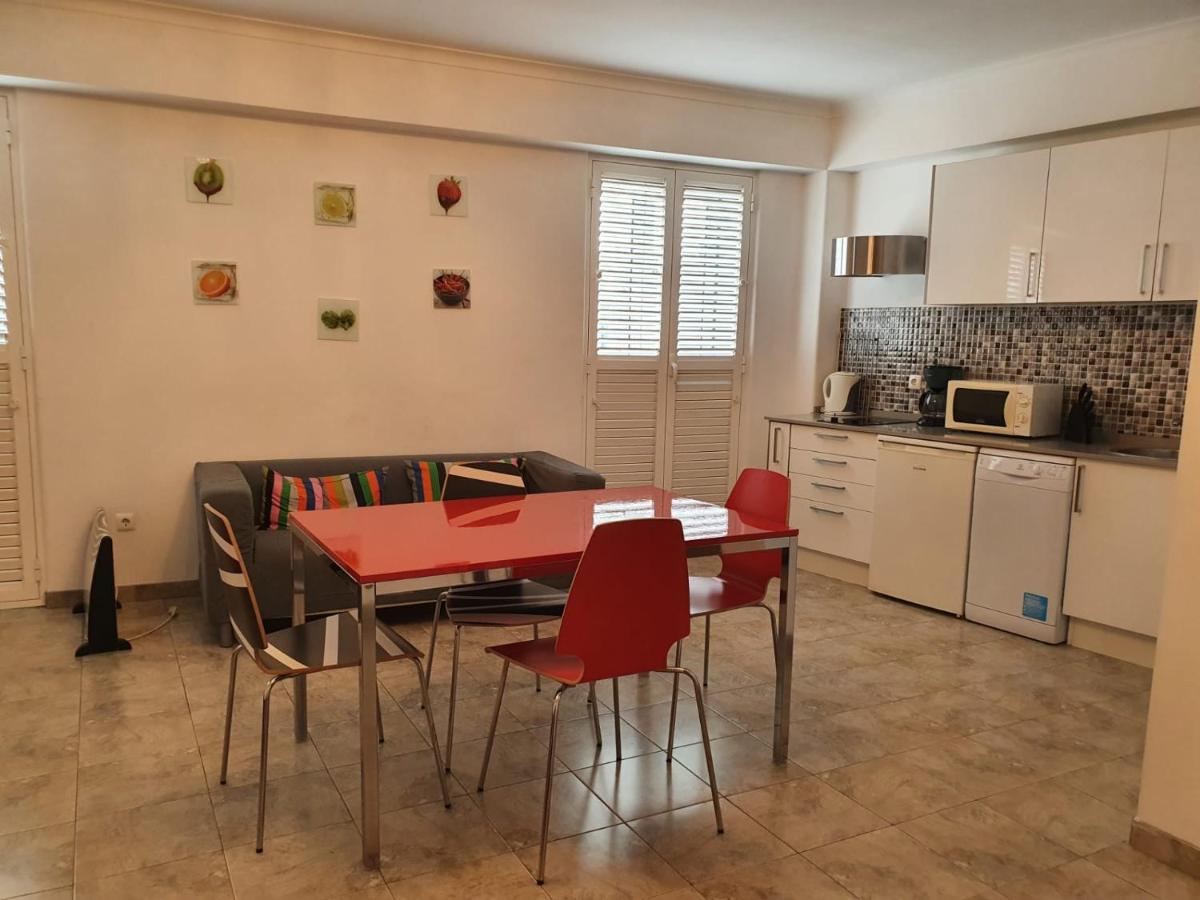 Alfama Apartment With Balcony Lisboa Ngoại thất bức ảnh